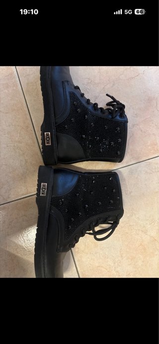 Stivaletto donna nero con zip Cult