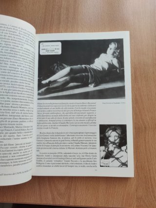 Revista libro Malizie perverse cine erótico italia
