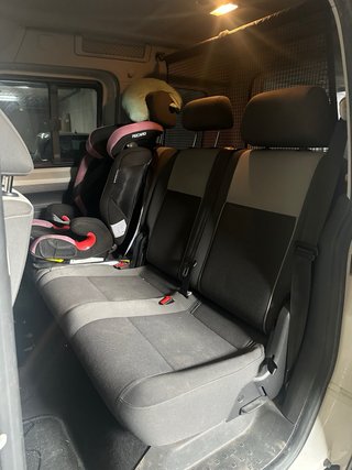 Volkswagen Caddy 2011