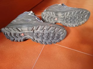 Botas montaña Salomon mujer T41