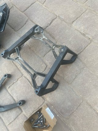 Soporte Maletas BMW F900 XR Original
