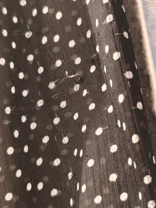 Camisa transparente de topitos negra