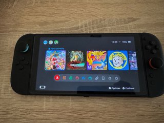 Nintendo Switch 2 Edition Negra/Naranja