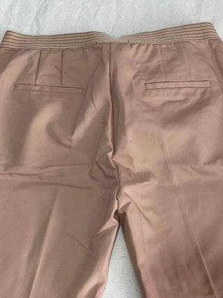 Pantalón corto talla L color durazno