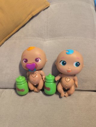 The Bellies Muñecas Bebé con Biberones