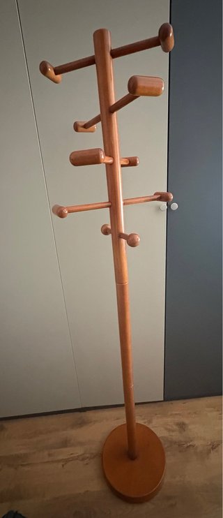 Perchero de madera