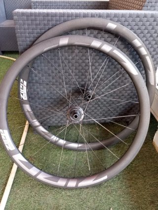Llantas Zipp 303 Firecrest Carbono