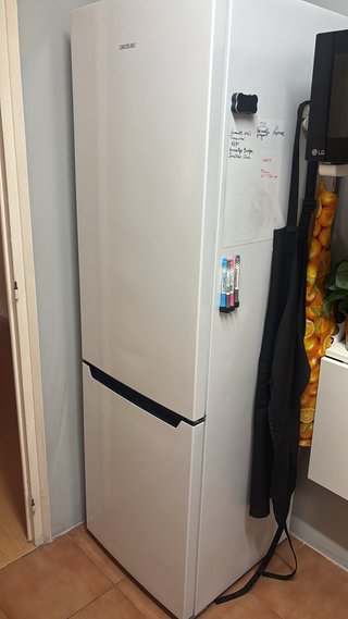 Nevera Combi no frost Cecotec Blanca
