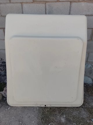 Tapadera Fibra Cubre Depuradora/Remolque