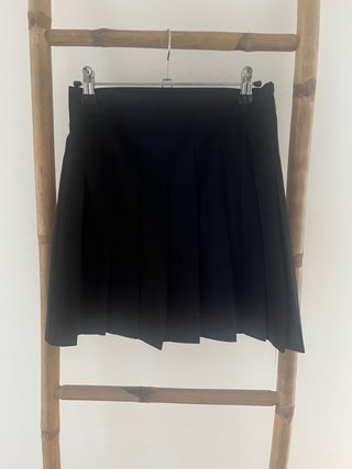 Minifalda plisada. Talla S.
