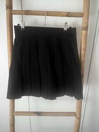 Minifalda plisada. Talla S.