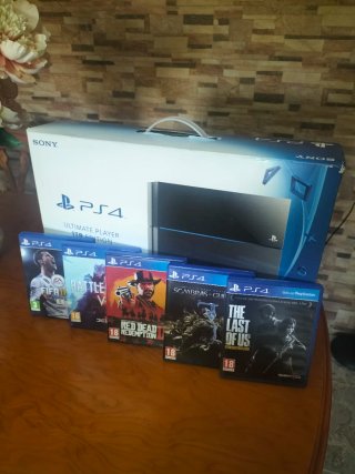 PS4 Ultimate Player 1TB + 5 Juegos