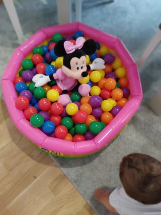 Piscina Hinchable Infantil con Pelotas de colores