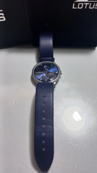 Reloj Lotus modelo L38