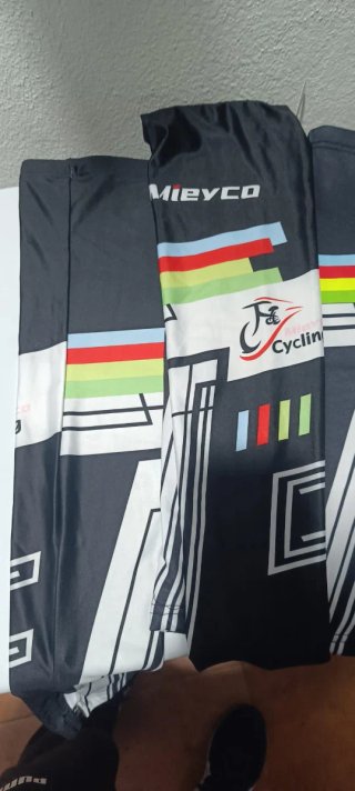 Maillot Ciclismo Chaqueta Perneras Mangas