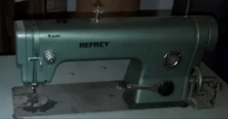 Máquina de coser industrial Refrey para piezas