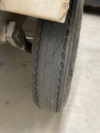Remolque cerrado 145x95 <750kg