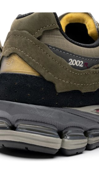 New Balance 2002R Protection Pack