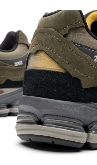 New Balance 2002R Protection Pack