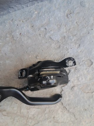 Frenos Hidráulicos Shimano BL-MT201