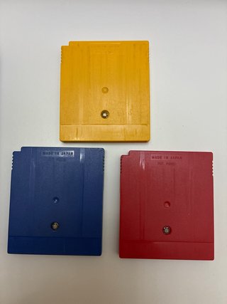 Lote Game Boy Color + Pokémon Rojo, amarillo, azul