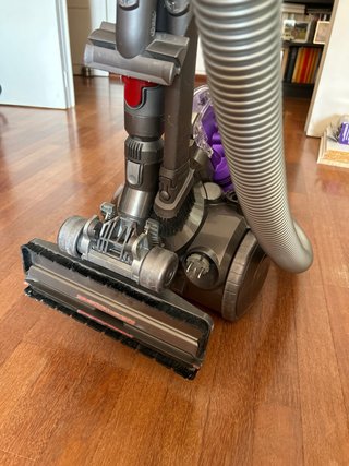 Aspiradora Dyson DC29 Allergy Parquet Plus