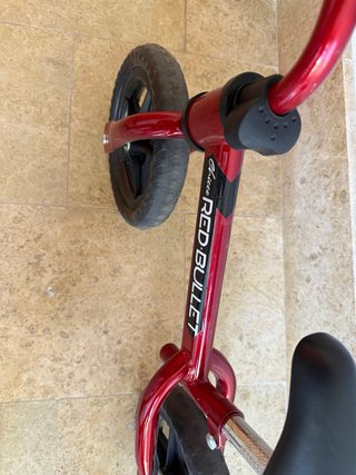 Bicicleta Chicco Red Bullet 2 años