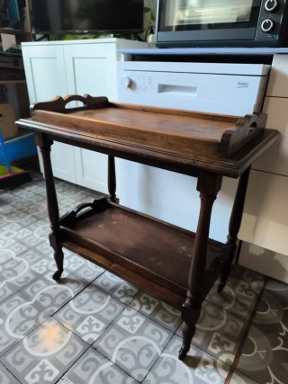 Mueble camarero de madera
