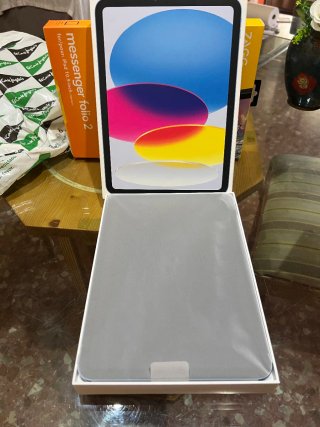 ¡IPAD WIFI A16 128 Gb + FUNDA CON TECLADO