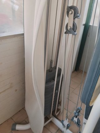 Banco multifuncional gimnasio pesas