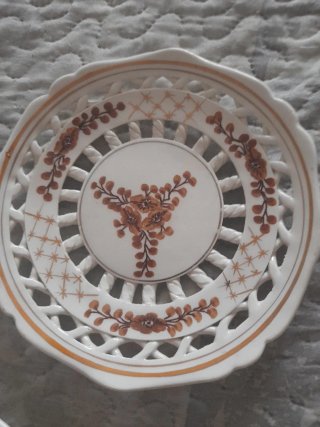 3 Platos Decorativos de Porcelana