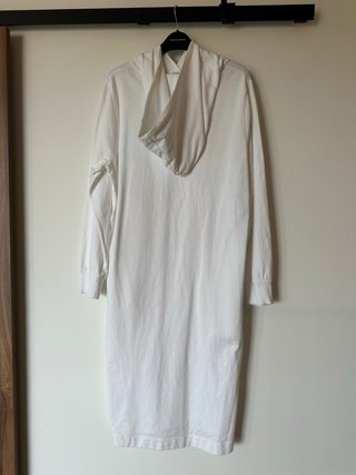 Lote 6 prendas: vestidos, blusas y falda
