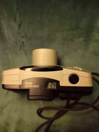 Canon Prima Zoom Shot AI AF Cámara
