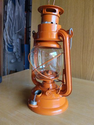 Candil de Petróleo Naranja Vintage