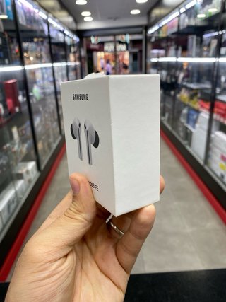 Samsung Galaxy Buds3 FE Gris