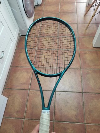 Raqueta Wilson V9