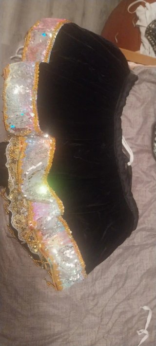 Pollera Caporales Negra con Dorado