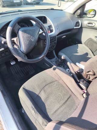 Peugeot 206 2010