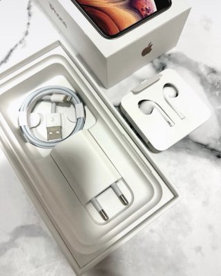 iPhone XS dorado 64GB