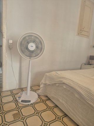 Ventilador de pie Ufesa Sendai blanco