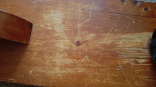 Jamonero de madera