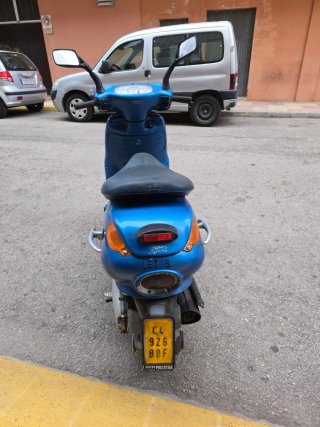 Aprilia Gulliver Azul Scooter