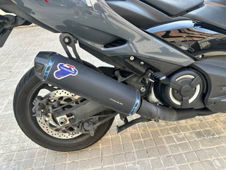 Yamaha TMAX 560 Tech MAX Gris
