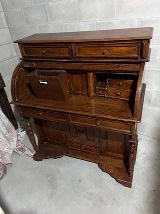 Buró antiguo madera oscura (escritorio)