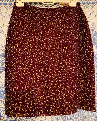 Falda tubo vintage burdeos y dorada