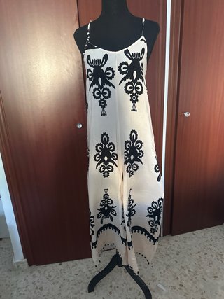 Mono largo beige y negro Talla M/L