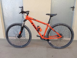 Bicicleta Trek Talla M Naranja en Buen Estado