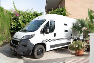 Peugeot Boxer L2H2 Camper Semiprofesional