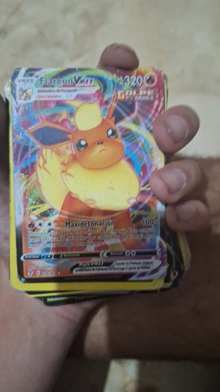 Lote Cartas Pokémon