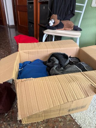 Caja Ropa Hombre Talla XXL